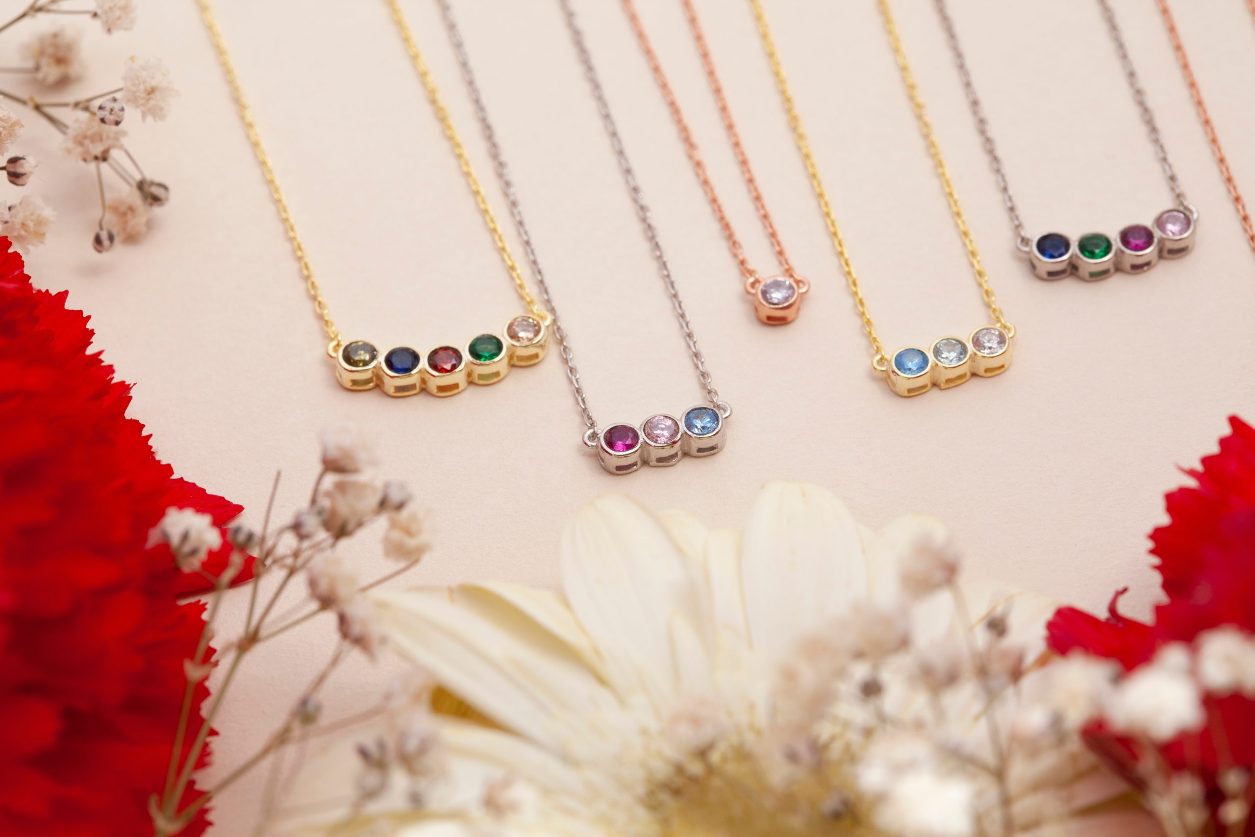 Birthstone jewelry Mothers day