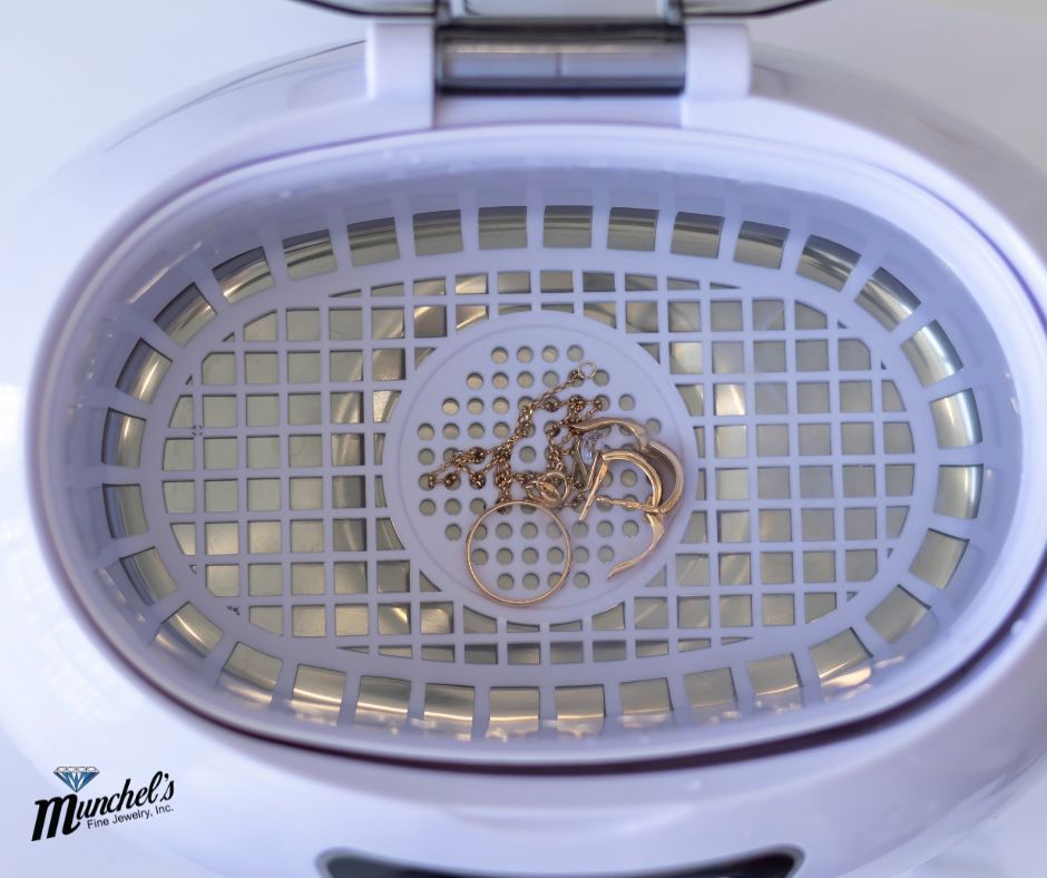Ultrasonic Jewelry Cleaning